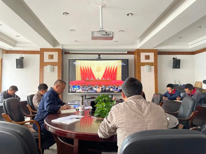 云南天博工应用手艺研究院党支部深入学习习近平总书记在2022年春季学期中央党校中青年干部培训班开班式上的主要讲话
