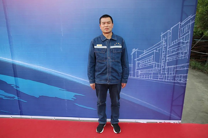 推行职责，，，，勤于贡献——省十八届职工职业手艺大赛瓦斯检查工手艺状元吕茂飞在通俗岗位谱写新篇章