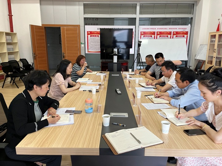 【聚焦云煤】昆明高新区管委会、税务局到云煤（天博）集团交流座谈