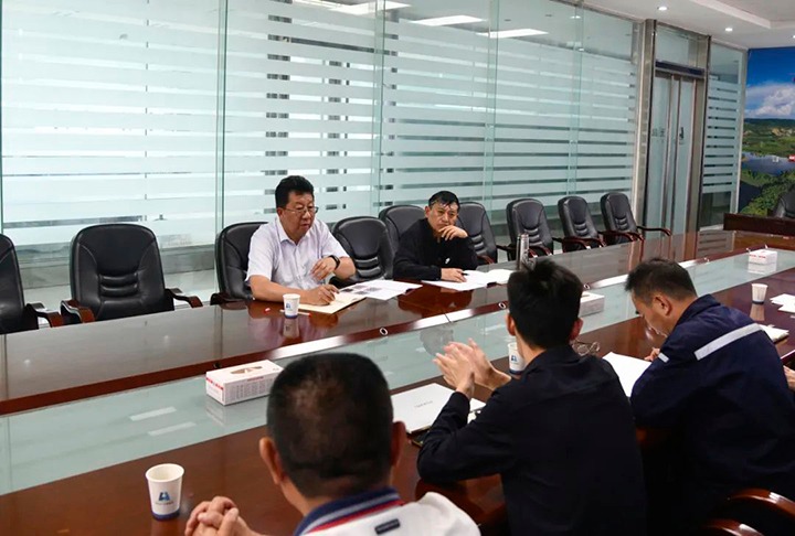 【主题教育】云煤（天博）集团专职外部董事寸延峰一行到先锋化工开展主题教育调研