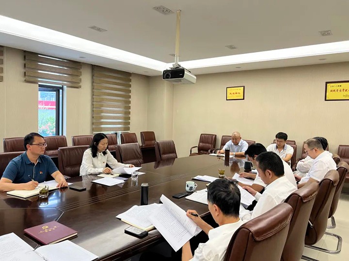 【主题教育】云煤（天博）集团党委委员、财务总监莫晓丹到天博地产公司指导主题教育专题民主生涯会