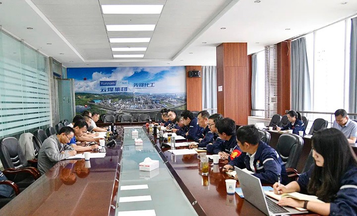 【主题教育】云煤（天博）集团党委委员、副总司理缪和星一行到先锋化工公司开展生产谋划调研
